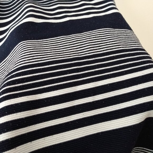 Amish Mennonite Cape Dress 39.5"B 32"W Blue Striped - Picture 5 of 9